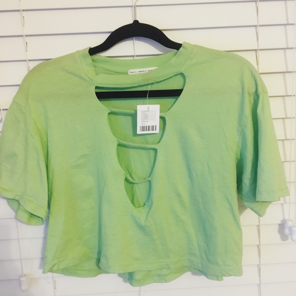 ◾️TRULY, MADLY, DEEPLY: Urban Outfitters Crop Top